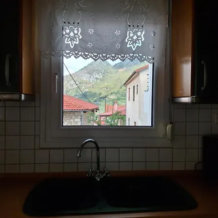 Holiday home 4br Trekkers Retreat In Grevena *