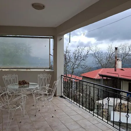 Holiday home 4br Trekkers Retreat In Grevena