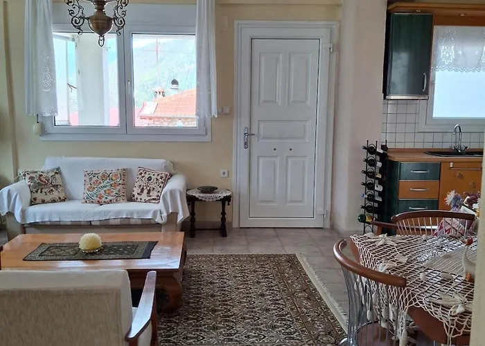 4br Trekkers Retreat In Grevena * Spilaio