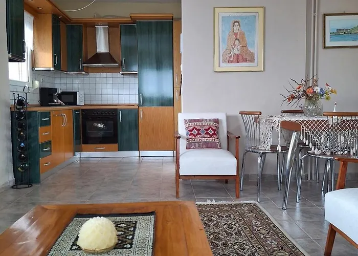 4br Trekkers Retreat In Grevena