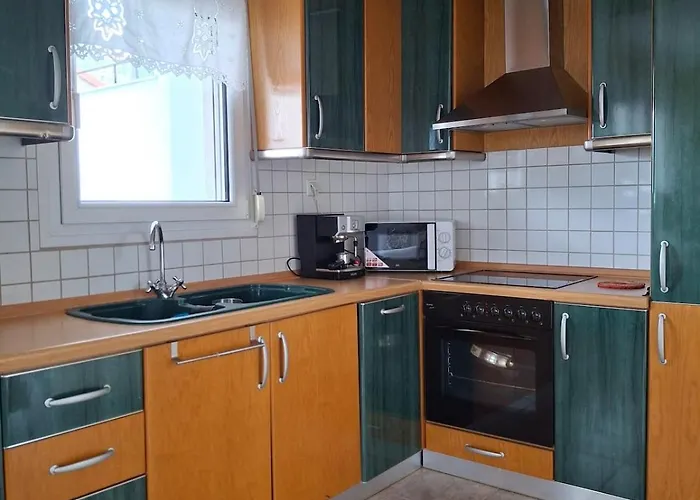 4br Trekkers Retreat In Grevena *