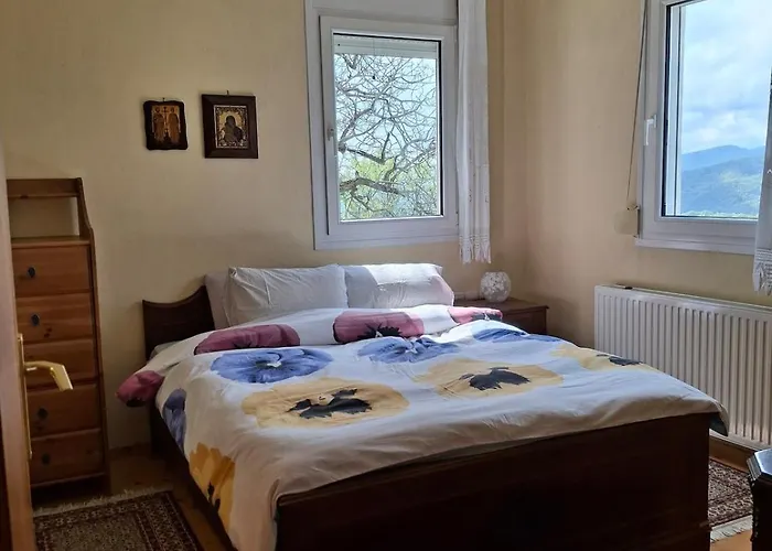 4br Trekkers Retreat In Grevena * Spilaio