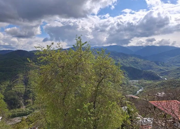 Casa de Férias 4br Trekkers Retreat In Grevena Spilaio