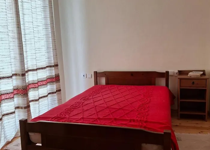 4br Trekkers Retreat In Grevena * Spilaio