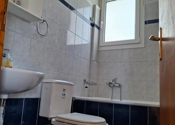 4br Trekkers Retreat In Grevena